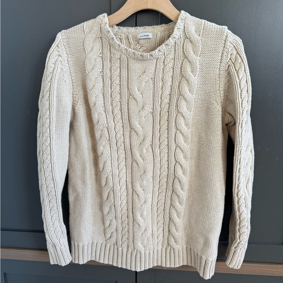 L.L. Bean Women's Vintage Cream Cotton Cable Knit Sweater size large - Picture 1 of 4